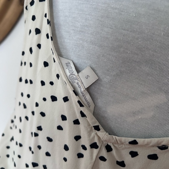 Printed Ankle Length Tie Up Dress with Slit Leg - Picture 5 of 5